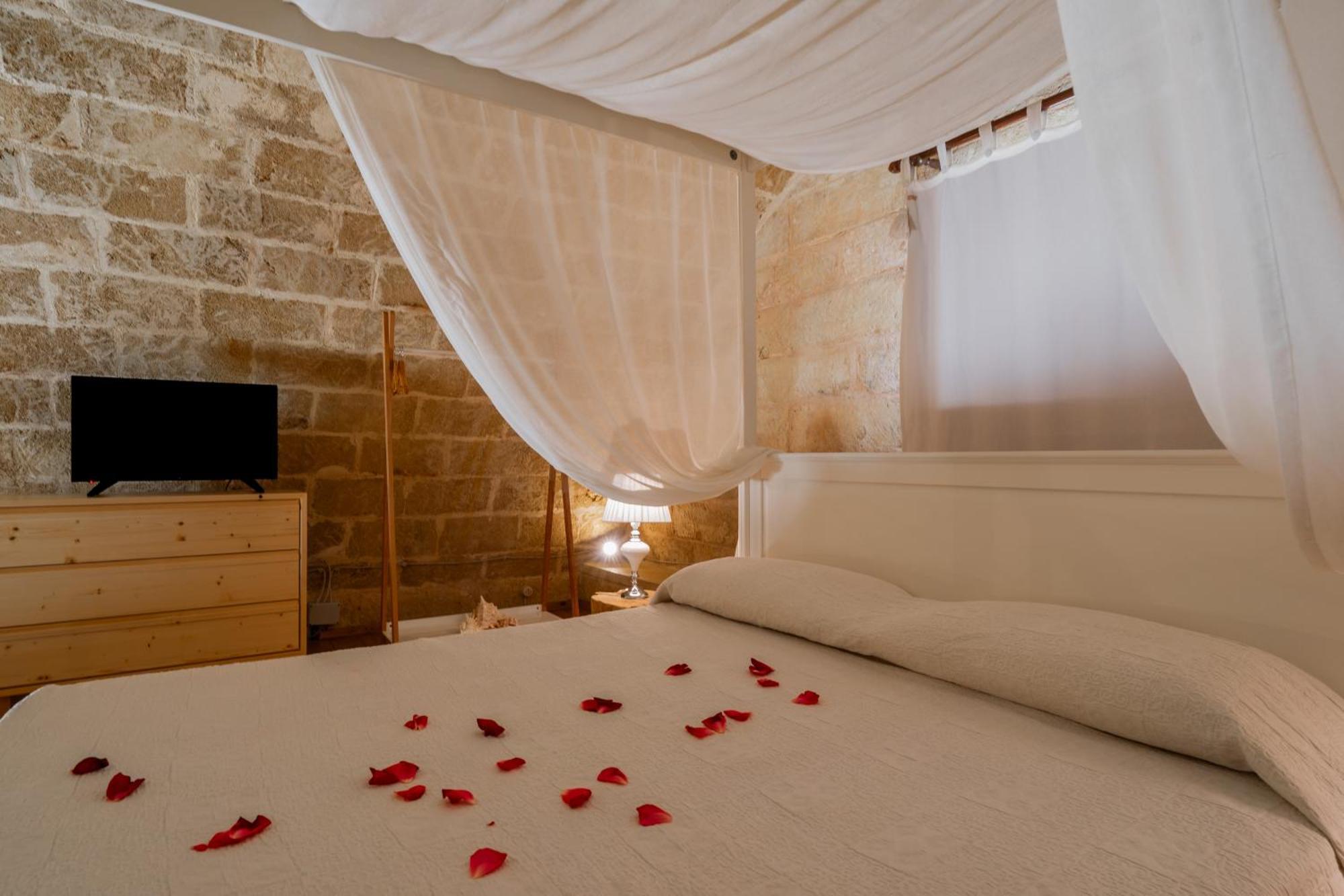 Dimora Soleda Apartment Torre San Giovanni Ugento Bagian luar foto